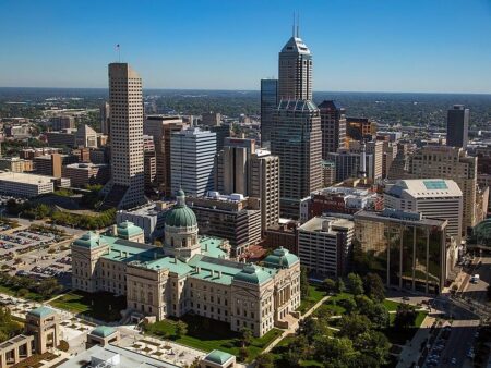 Indianapolis diving back in to host 2028 U.S. Olympic Swimming Trials – WFYI