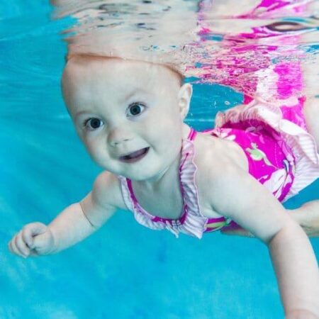 Discover the Ideal Age to Begin Swimming Lessons for Your Baby