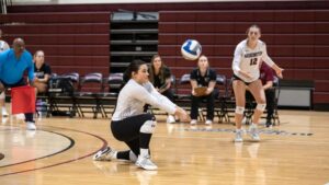 Shorewomen Volleyball Secure First Conference Win with a Commanding 3-0 Sweep