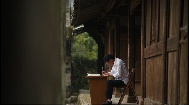 Ryan Lochte Takes on the Kitchen in the Next Season of ‘Worst Cooks in America